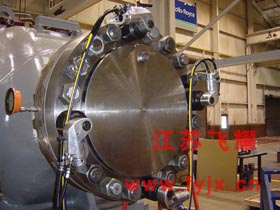 液壓扭矩扳手同步螺栓緊固現(xiàn)場(chǎng)圖